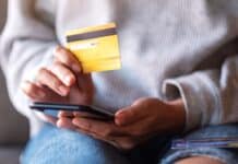 Truffe finanziarie online: Beuc punta il dito contro Meta, Google e TikTok CARTA DI CREDITO