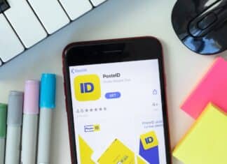 Spid a pagamento, con Poste costa ora 6 euro. Il confronto con Aruba, Infocert e Register.it spid