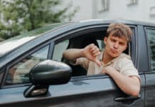 Rc-auto rischio aumento tasse per 100 milioni con emendamento di Fdi in manovra RC-AUTO NEOPATENTATI