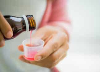 Sciroppi contaminati, morti tre bambini in India. Allarme dell’Oms