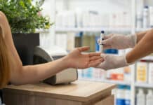 Farmacia dei servizi, il governo ci ripensa?