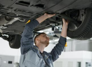 Rc-auto: scegli la tua carrozzeria? Paghi pegno. Così le compagnie tagliano i risarcimenti RC-AUTO RISARCIMENTI