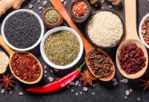 Pesticidi vietati in Ue: Foodwatch li trova in riso, té, paprika e cumino