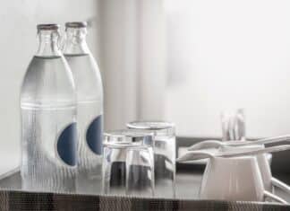 Acqua del rubinetto, Cassazione: alberghi non sono obbligati a darla acqua