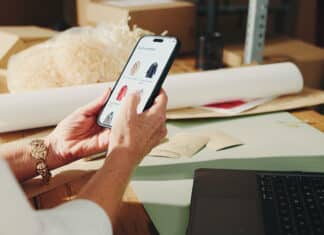 Sconti, taglie e materiali: ecco come ti ingannano alcuni siti di moda