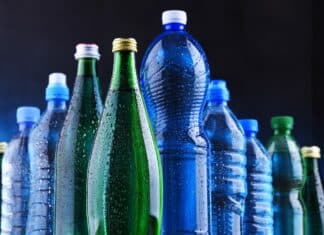 Leggermente frizzanti, il test tedesco trova Pfas oltre i nuovi limiti per le acque acqua, pfas