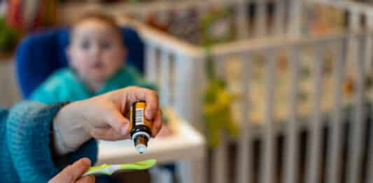 Vitamina D, grave intossicazione in un neonato: attenzione agli integratori comprati online INTEGRATORI VITAMINA D NEONATI