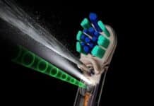 Caro, difettoso e messo in pausa: cosa succede allo spazzolino Dyson DYSON SPAZZOLINO