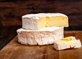 Listeria, richiamato un lotto di brie Neutre